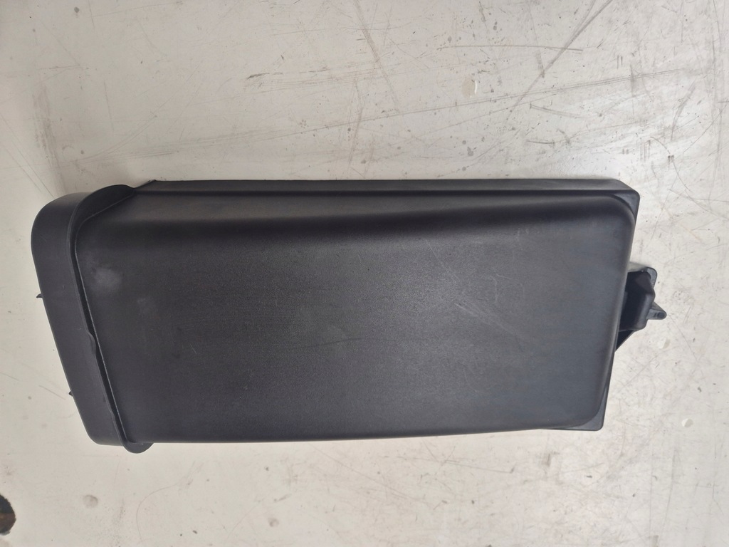 фото №9, Корпус рама фильтра микро фильтра воздуха правая bmw 7 e65 e66 e67