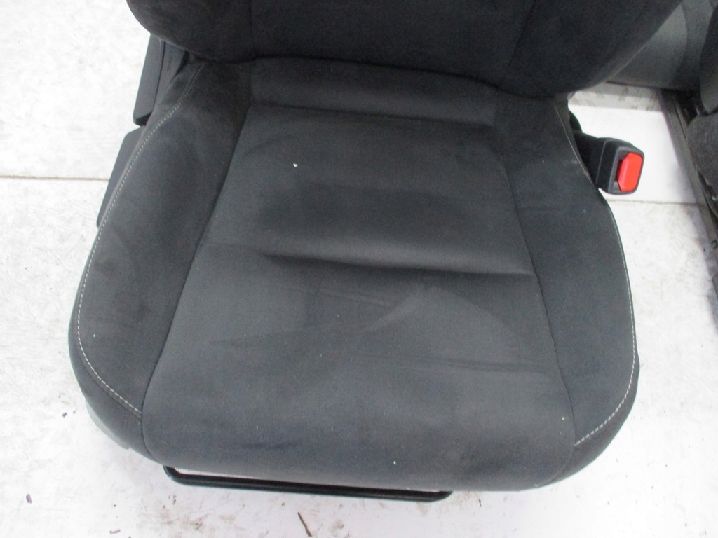 фото №7, Оббивка сидіння alcantara lexus ux 19r