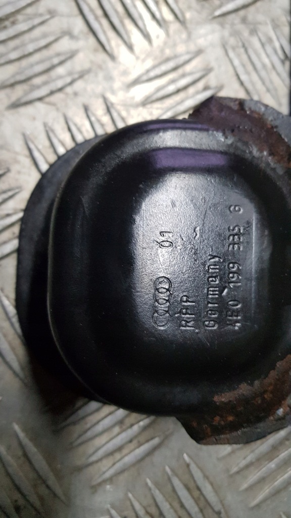 фото №11, Audi a8 d3 3.0 tdi труба інтеркулер балка перед 4e0199519c