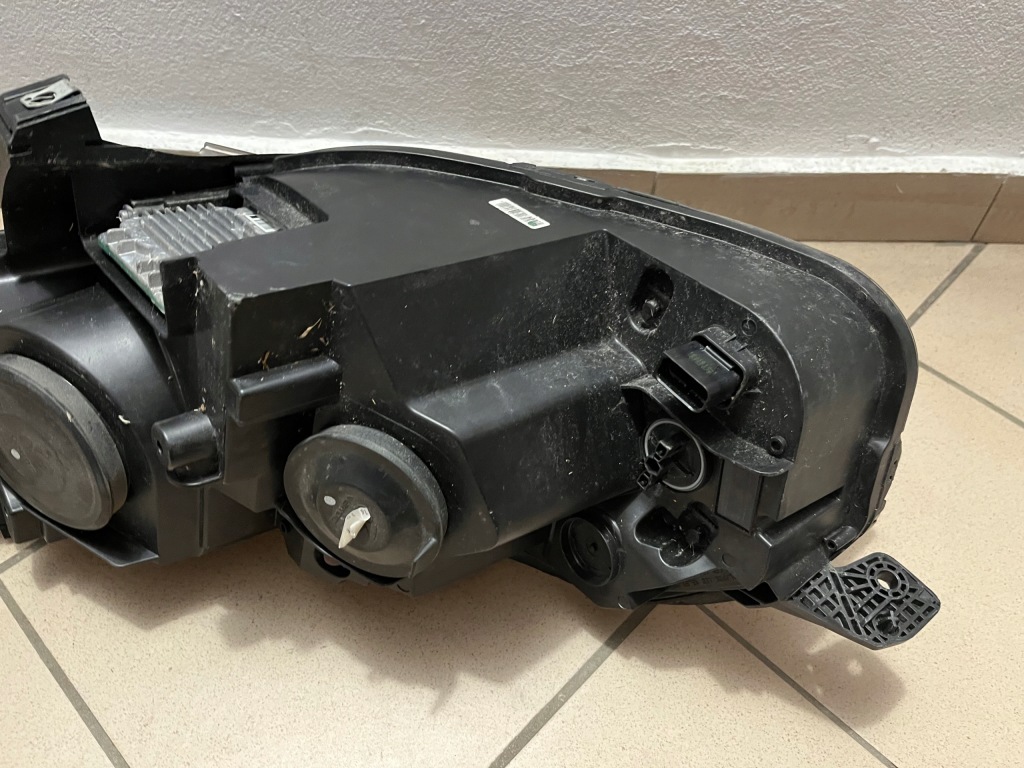 фото №12, Лампа передня перед права toyota proace ii 2 ксенон led 16- 9808237480