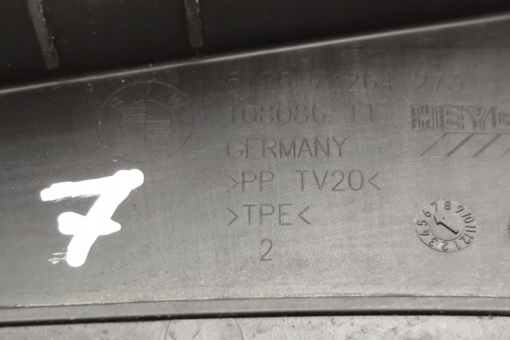 фото №9, Направляющая передний lewego крыла bmw 3 f30, f80 7264273 2.0l дизель 135kw