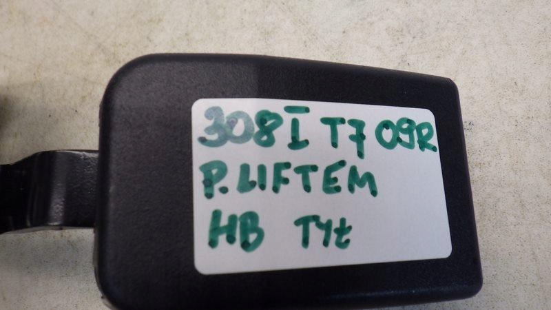 Кліпса поперечина безпеки задній peugeot 308 1 t7 кліпса поперечина задній 308 1 Зі Шроту