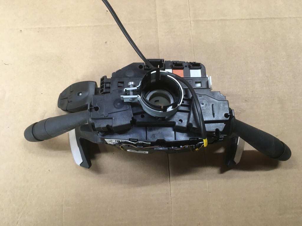 фото №11, Перемикач комбінований стрічка керма пелюстки перемикання peugeot 2008 ii