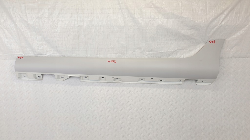 фото №1, Mercedes slk r172 молдинг порог порог левый