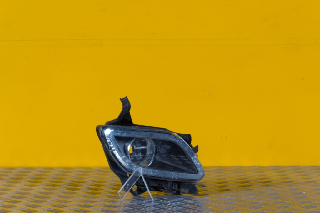 фото №1, Hyundai genesis sedan 2008- протитуманна фара лампа права