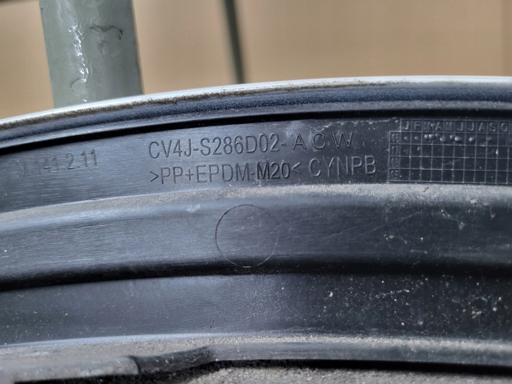 фото №8, Ford kuga mk-2 mk2 lift st молдинг na крыло задняя