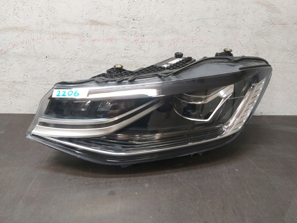 Купить Фара перед левая vw caddy full led 21- 2k8941035a
