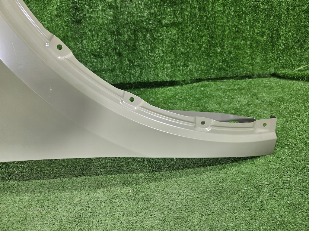 Tesla y model y крыло передний правый новый оригинал Киев