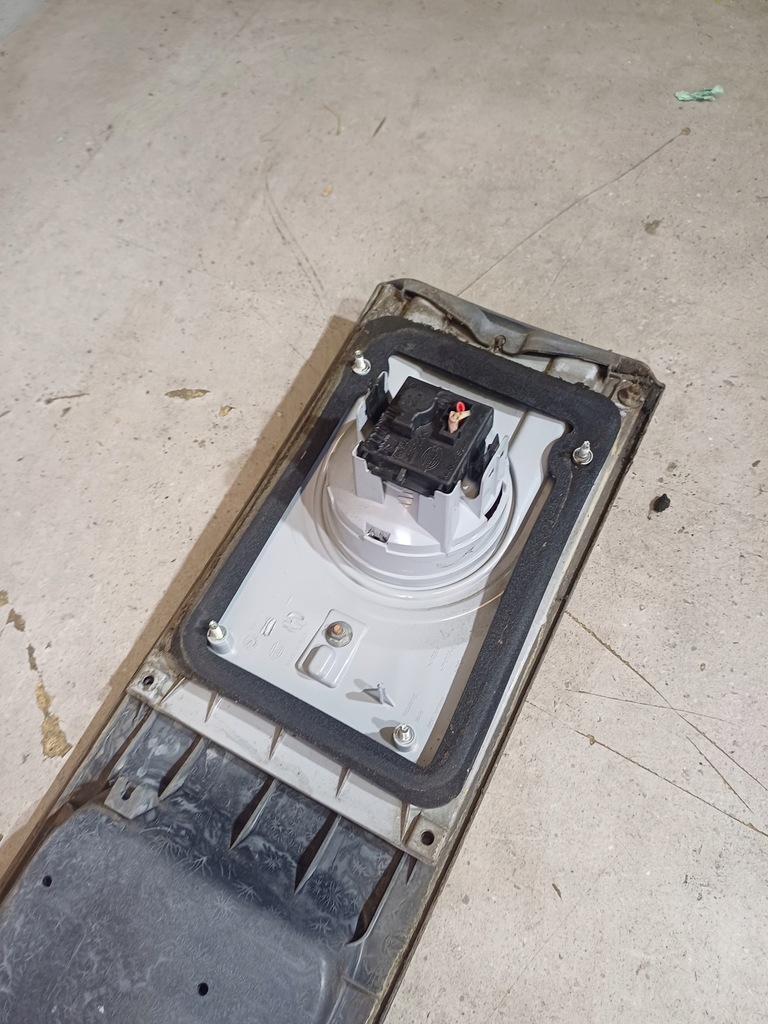 фото №6, Накладка кришки задня комплектна seat alhambra kod lb5n