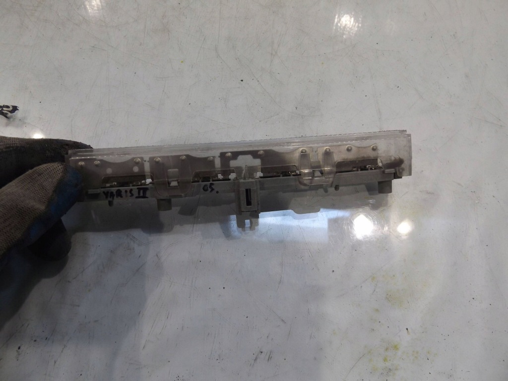 фото №2, Yaris ii свет стоп