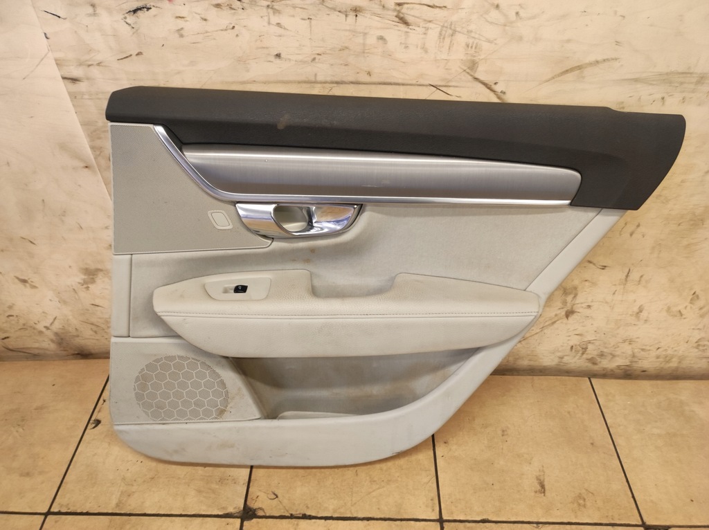 фото №13, Салон сидіння заднє сидіння оббивка volvo s90