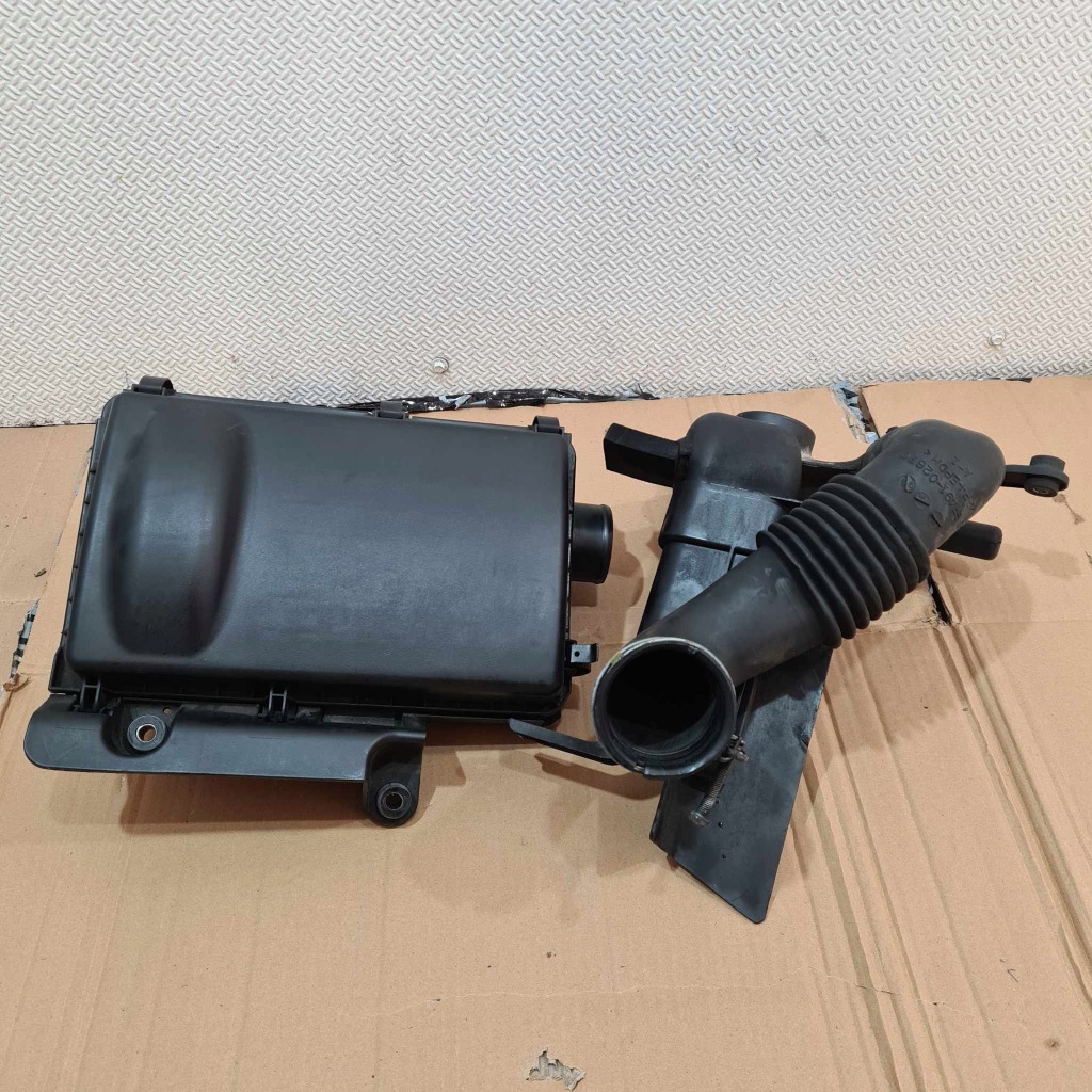 фото №4, Toyota prius ii 1.5 корпус повітрозабірник фільтра повітря