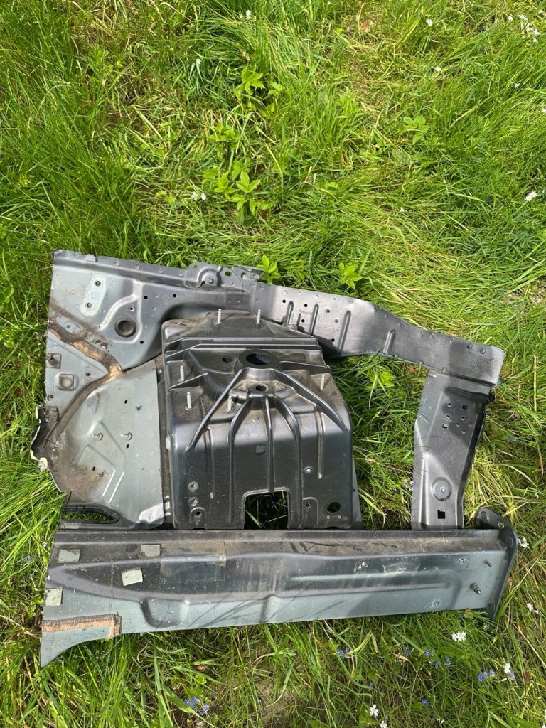 Четверть лонжерон левый перед alfa romeo stelvio 949 подкрылок 035 Доставка