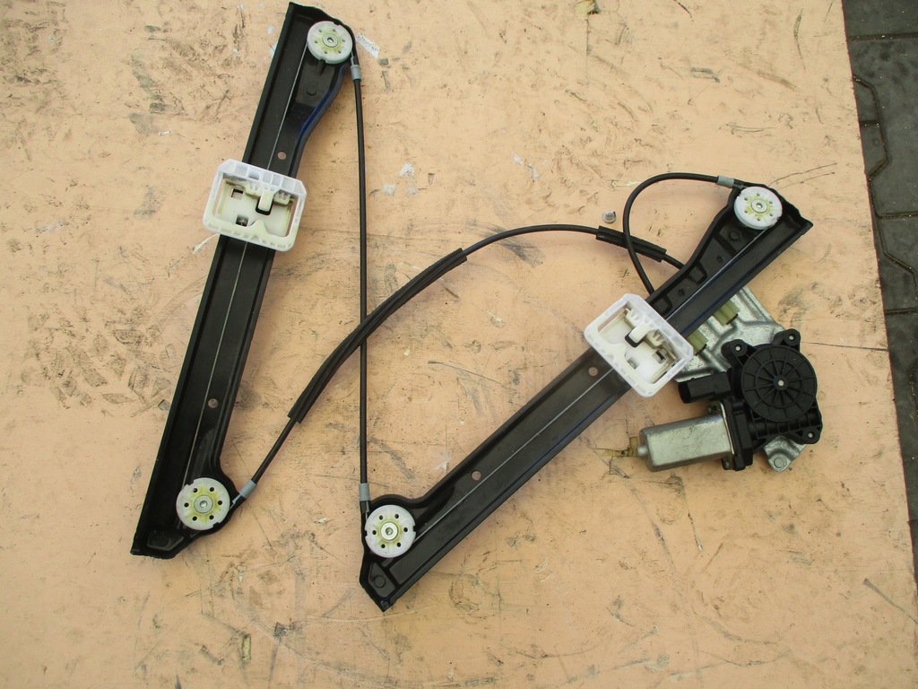 фото №1, Mini r60 countryman підйомник скло лівий перед