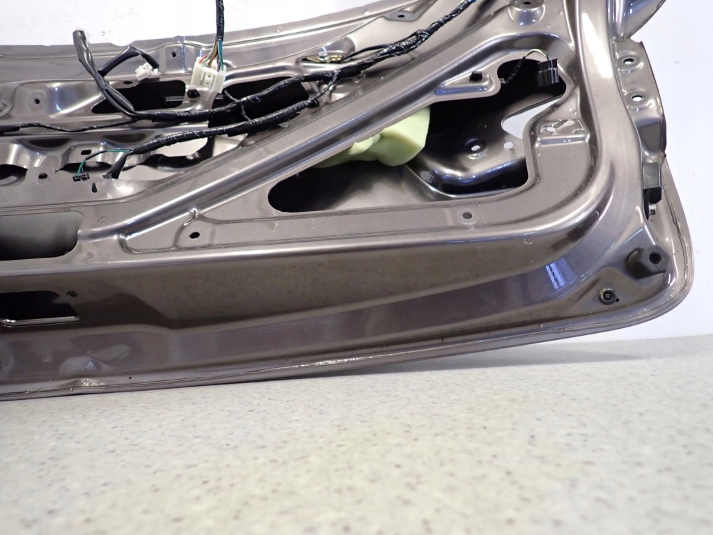 фото №16, Mitsubishi asx 10- кришка багажника багажника c06a