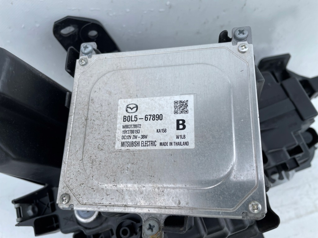 Mazda 3 19 20 21 22 фара левая full led bcjh-51040 с Разборки