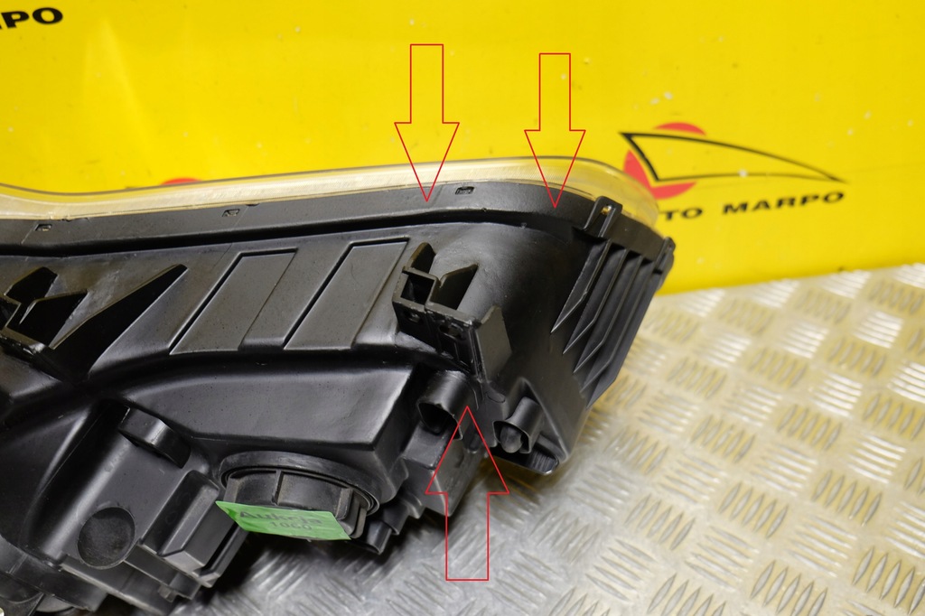 фото №10, Chrysler 300 300c 2015- фара лампа звичайна лінзована ліва usa