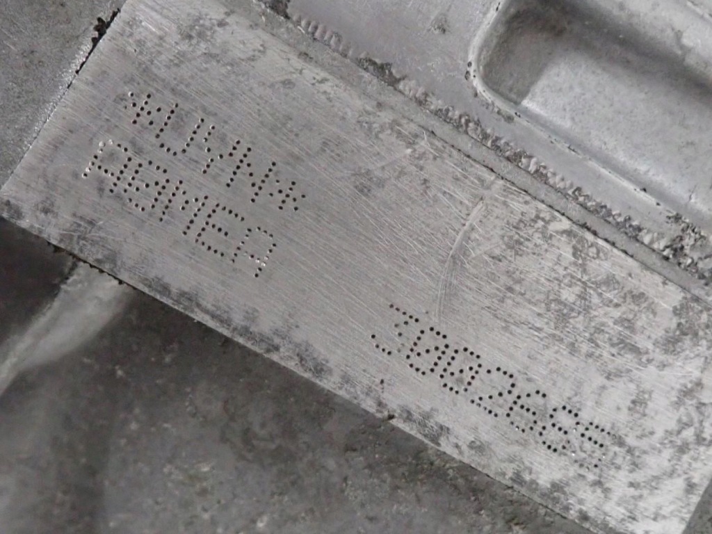 Двигун nepęd електричний задній ebe porsche taycan turbo s 761km 21r fv Ціна