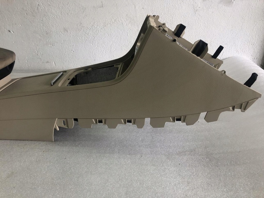 фото №10, Тунель середній підлокітник 3c0864207m vw passat cc