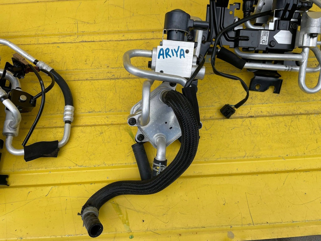 фото №6, Nissan ariya шланг дроти кондиціонера