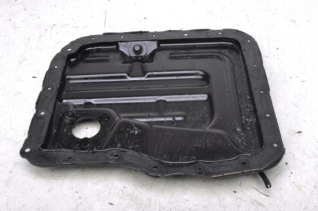 фото №1, Hyundai ix35 2.0 crdi 136km поддон масляная