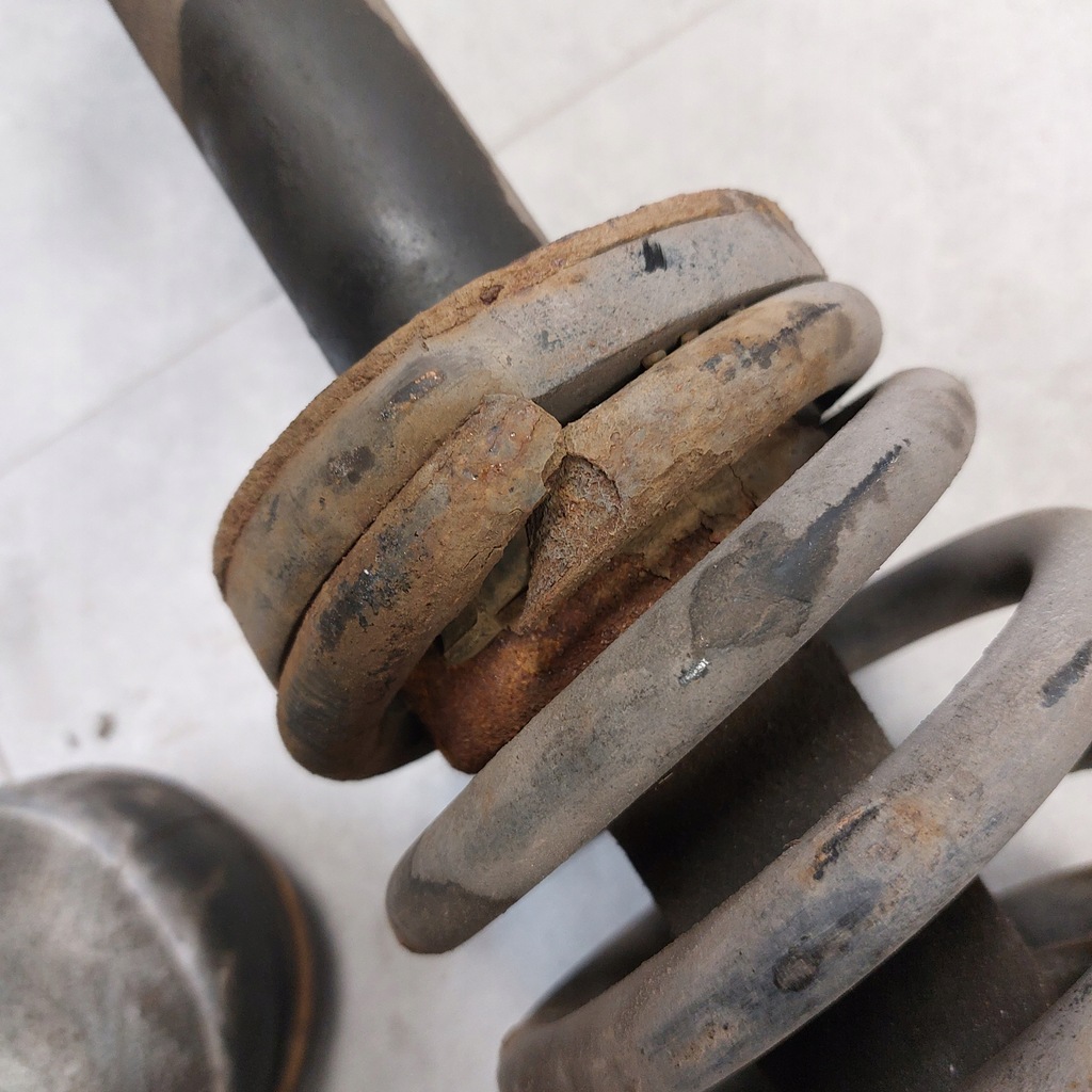 фото №7, Jaguar s-type 2,7d амортизатор перед