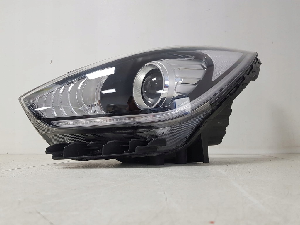 фото №12, Kia niro 16-19 лампа левая правая обычная линза + led комплектная комплект