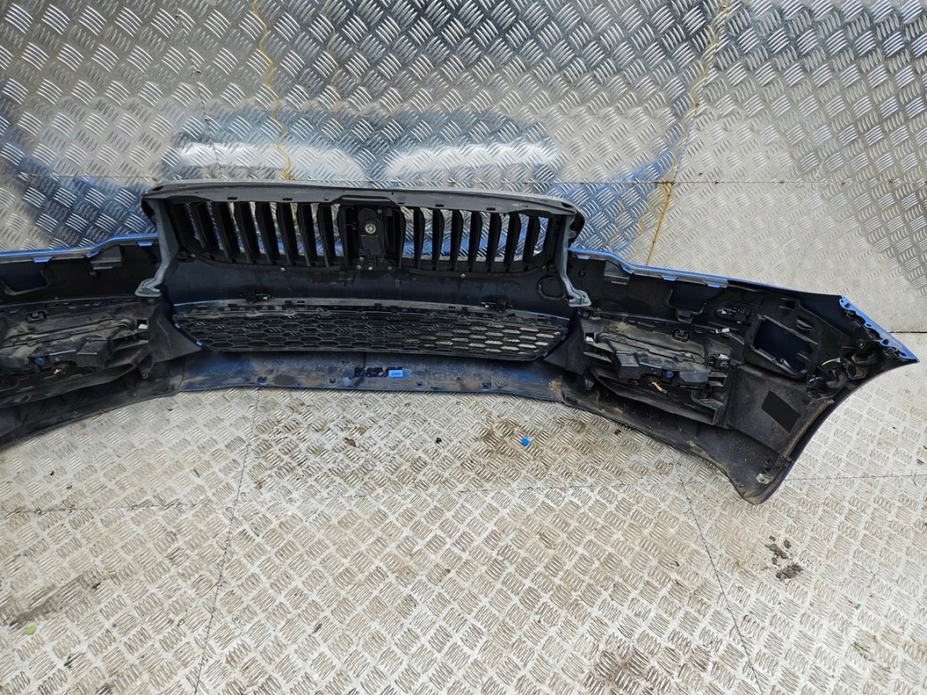 Бампер передний перед bmw 5 g30 g31 niebieski b45 estorilblau m-pakiet Недорого