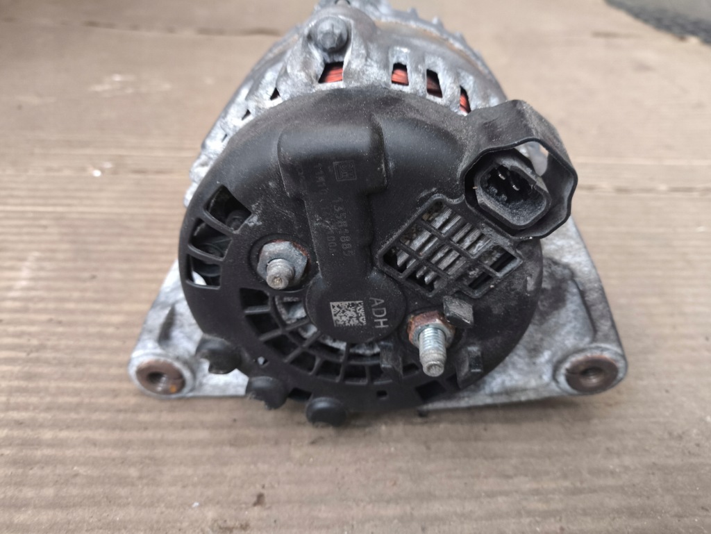 Opel meriva b astra j 1.4t a14net генератор 13581885 Доставка