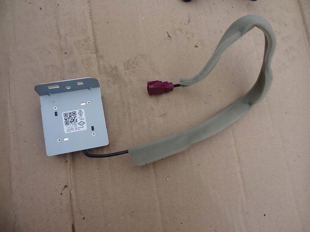 фото №2, Модуль антена gps renault clio v 282120588r