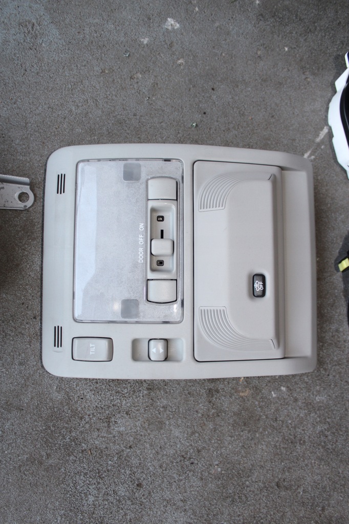 фото №1, Lexus rx 400h 03-08 освещение кабины люк