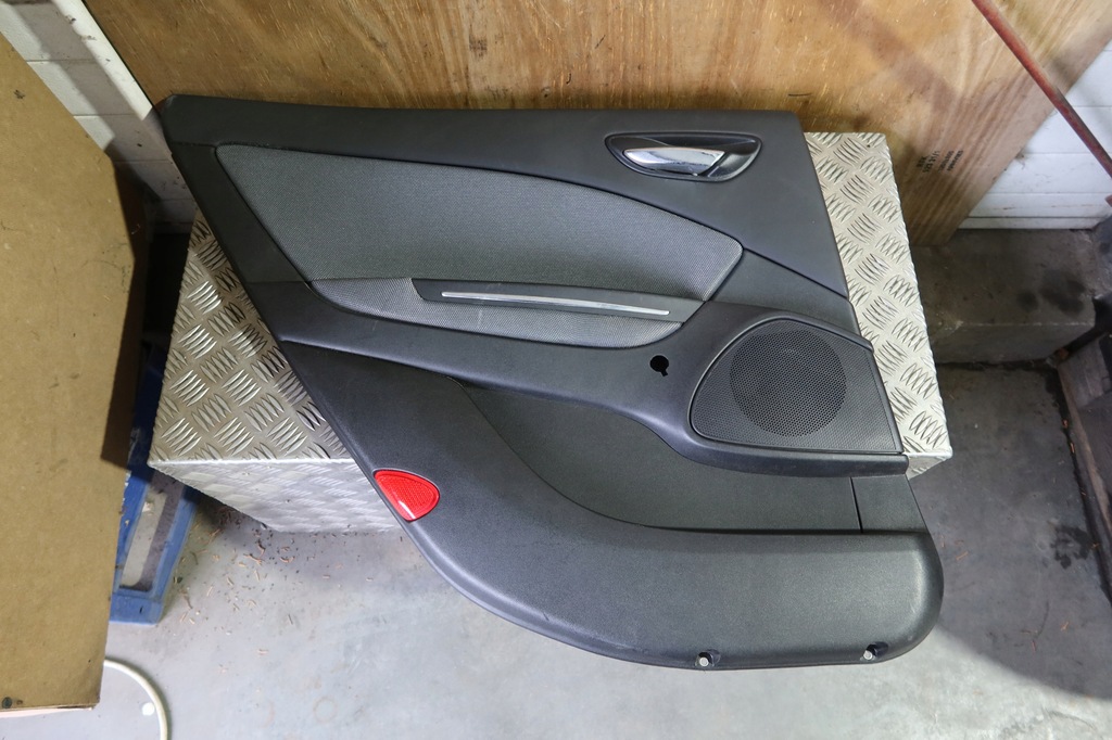 фото №1, Обшивка оббивка двері задня ліва bravo