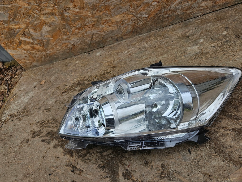 фото №11, Toyota auris i lift лампа левая перед передняя