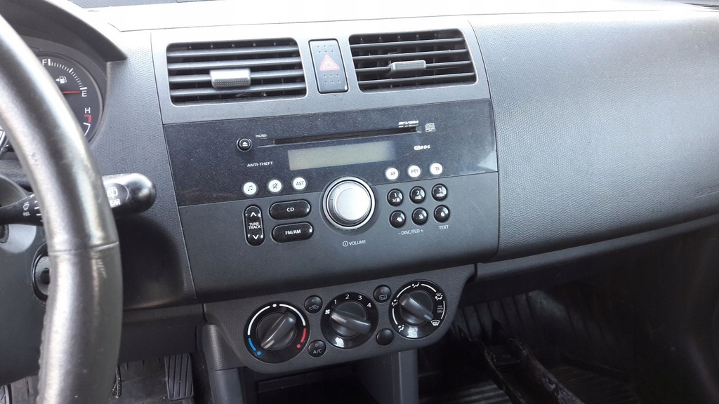 фото №12, Корпус спідометра suzuki swift mk6 1.3 4d 4 двері