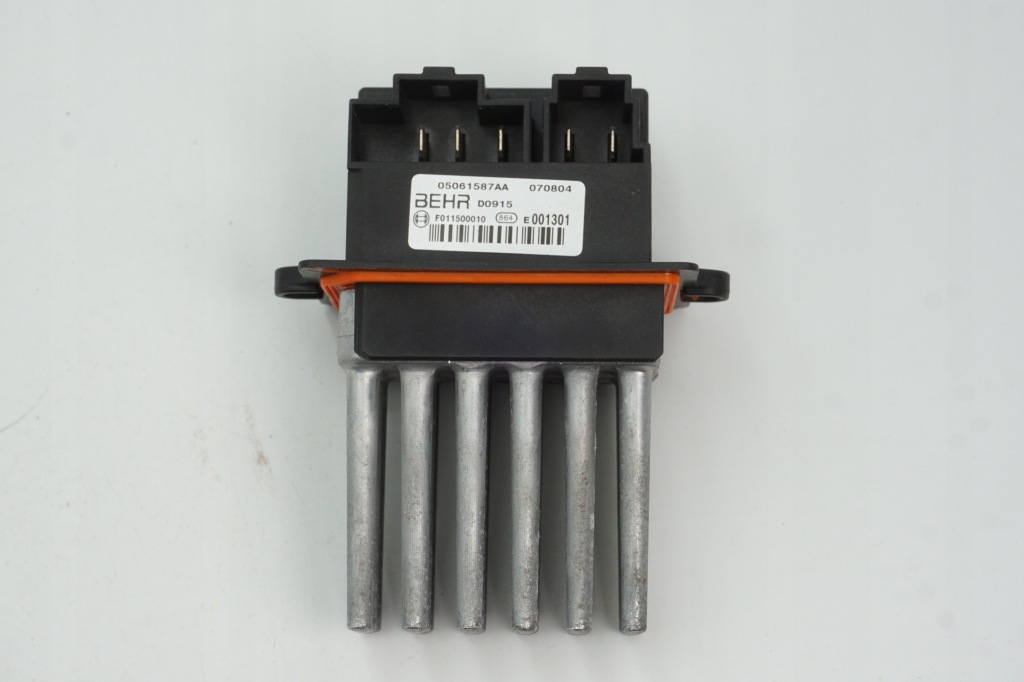 фото №1, Резистор резистор вентилятор dodge magnum 78-08 05061587aa