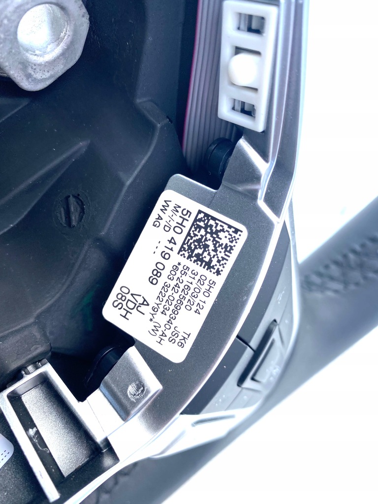 фото №7, Vw golf 8 passat воздуховод кожа 5h0419089aj