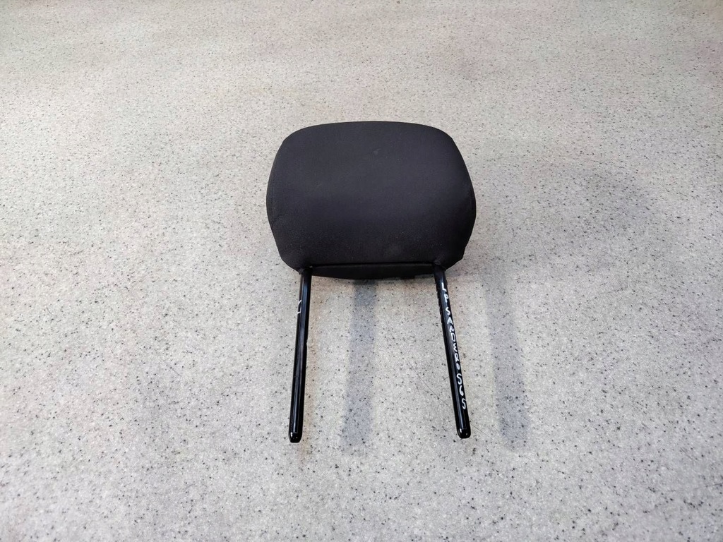 фото №1, Подголовник сиденье перед dacia sandero ii