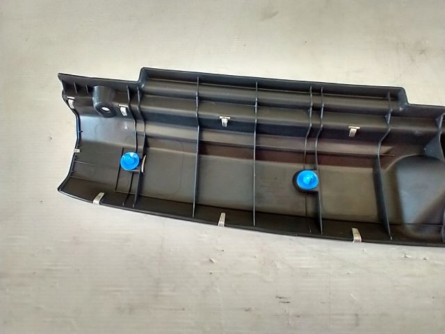 фото №16, Hyundai i40 kombi захист поперечина заднього поріг багажника задня 85770-3z000