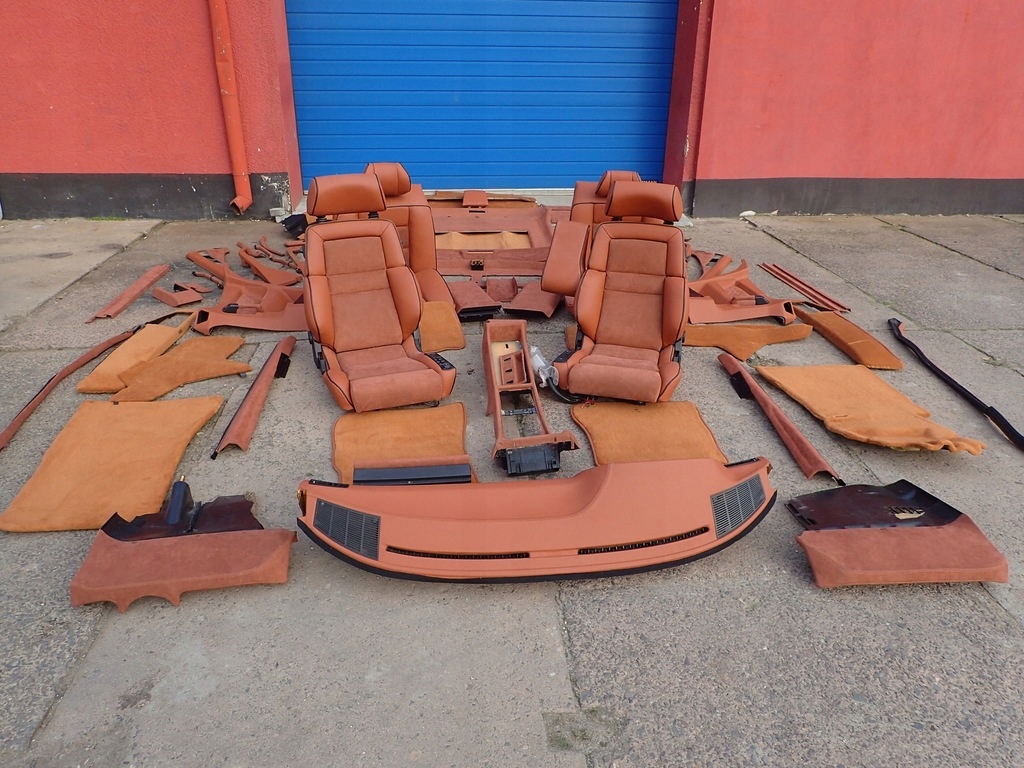 фото №1, Mercedes sec c126 повний салон сидіння recaro заднє сидіння консоль alcantara