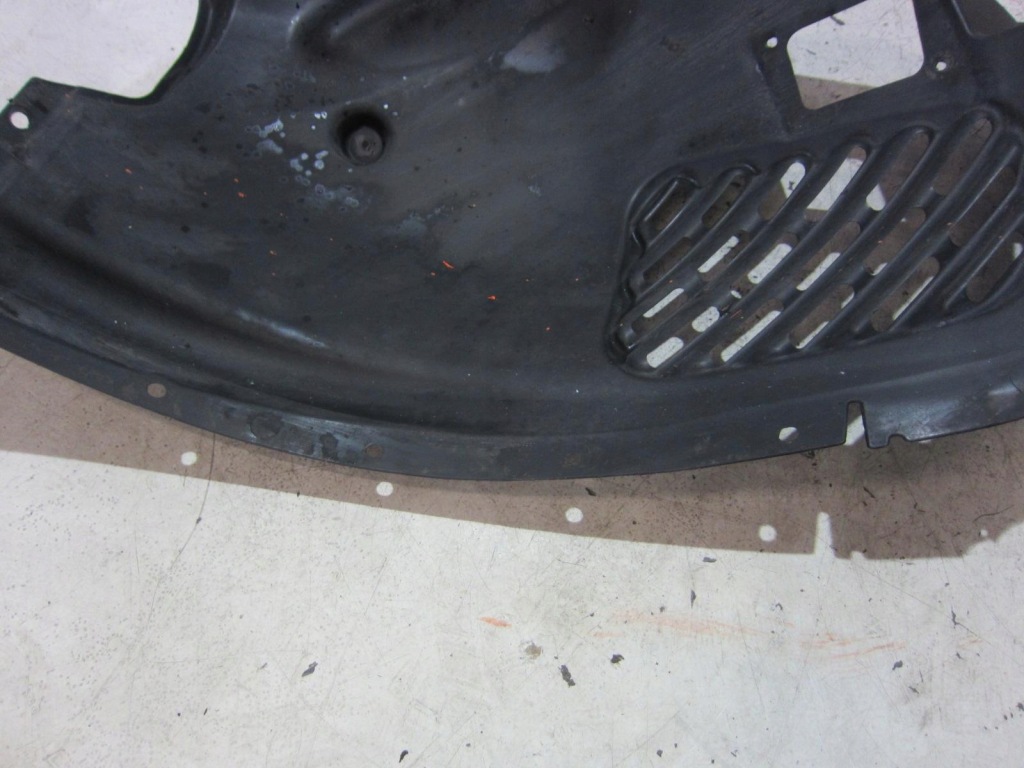 Bmw x3 f25 x4 f26 подкрылок левое передние левое  7213643 комплект 51717213641 Доставка