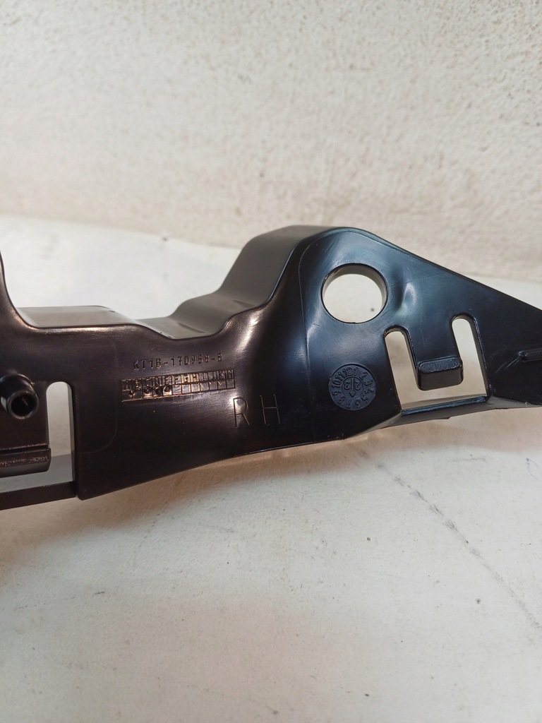 фото №13, Напрямна кронштейн бампера правий перед ford transit connect mk ii 12-