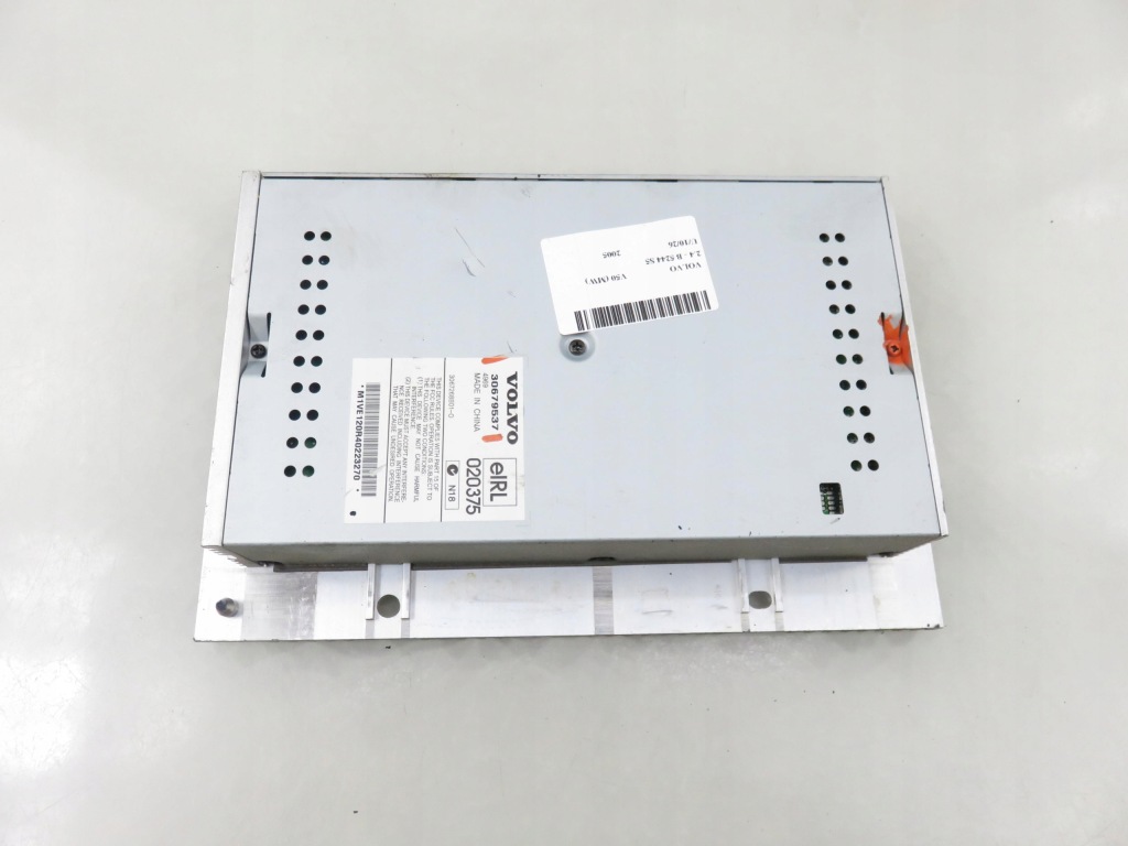 Усилитель volvo v50 30679537 Киев