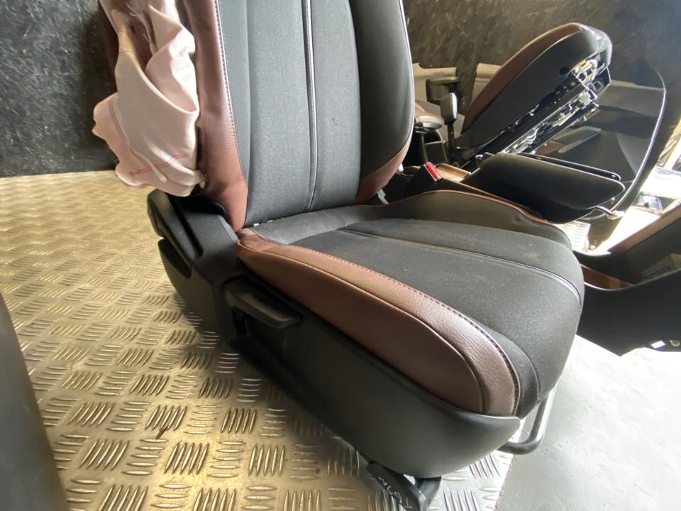 фото №5, Сиденья, заднее сиденье, комплект mazda mx-30 dr 2022 панель дверь подлокотник