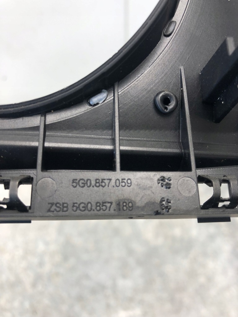 Рамка dekor спідометра vw golf vii gti 5g0857059 Зі Шроту