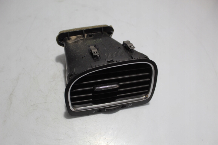 фото №1, Решітка обдув ліва volkswagen golf vi