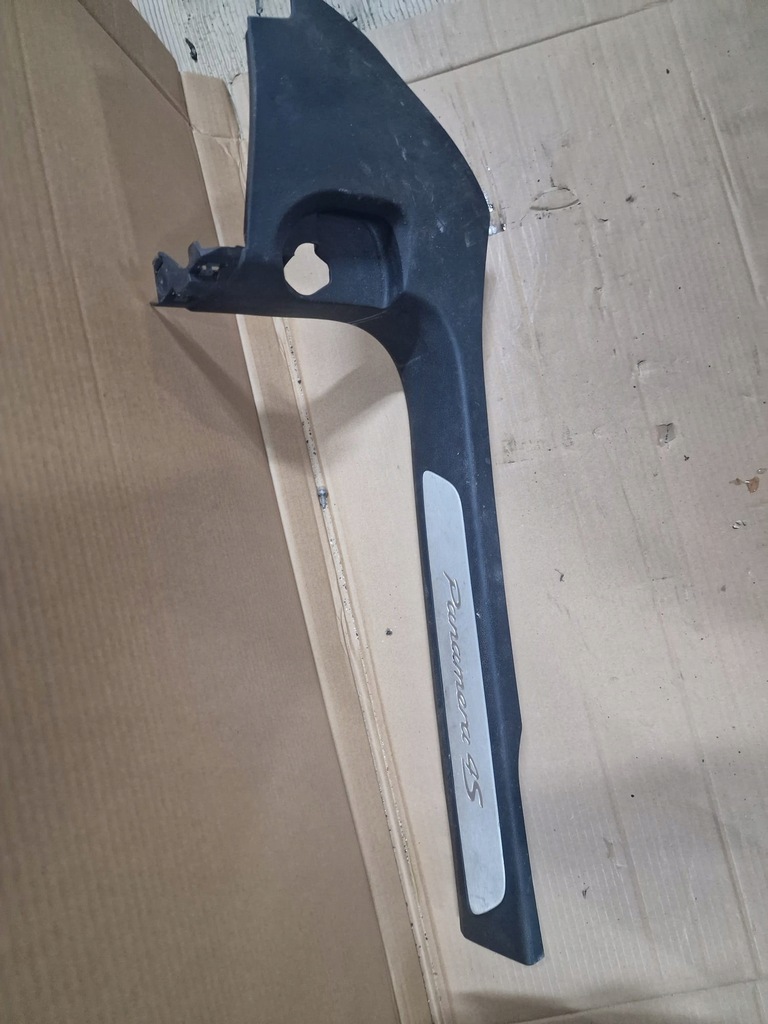 фото №1, Молдинг накладка поріг лівий перед porsche panamera 970 i