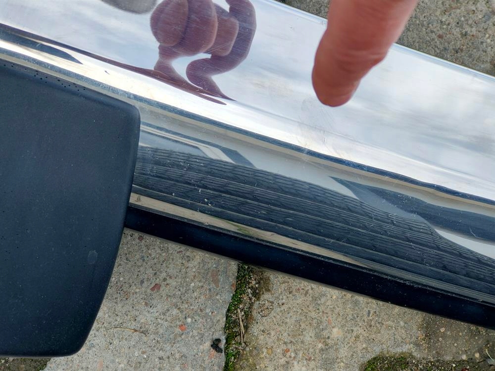 Бампери mercedes 107 америка Зі Шроту