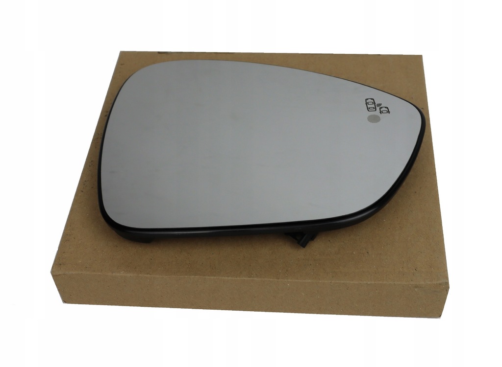 фото №1, Правый вкладыш зеркало citroen c3 aircross 2017 -