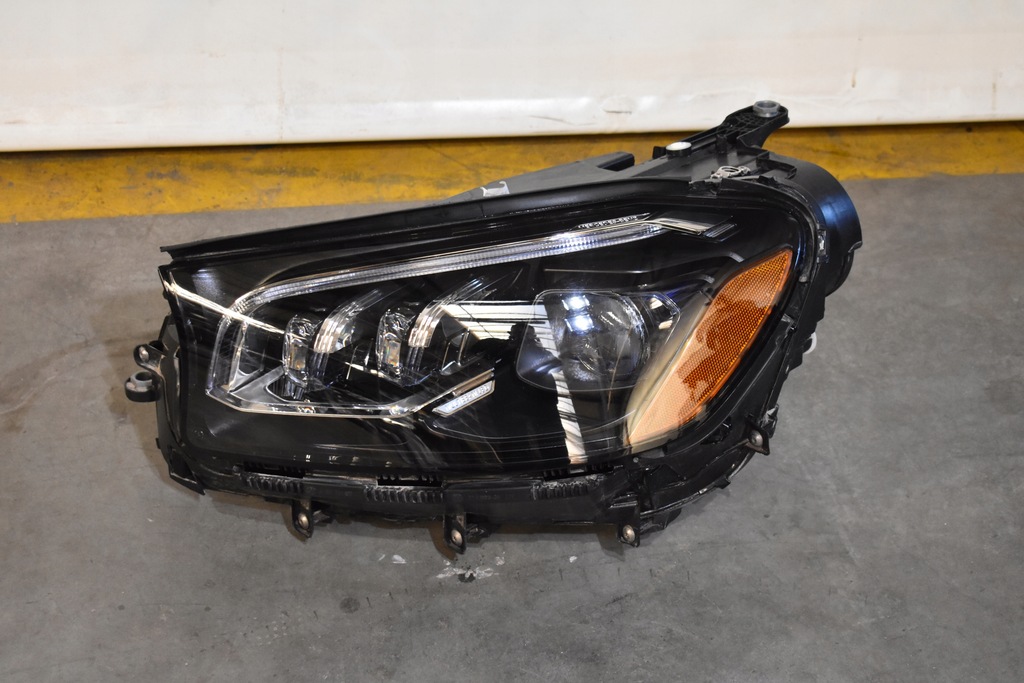 фото №1, Idealna лампа перед передня ліва multibeam mercedes gls x167 usa 1