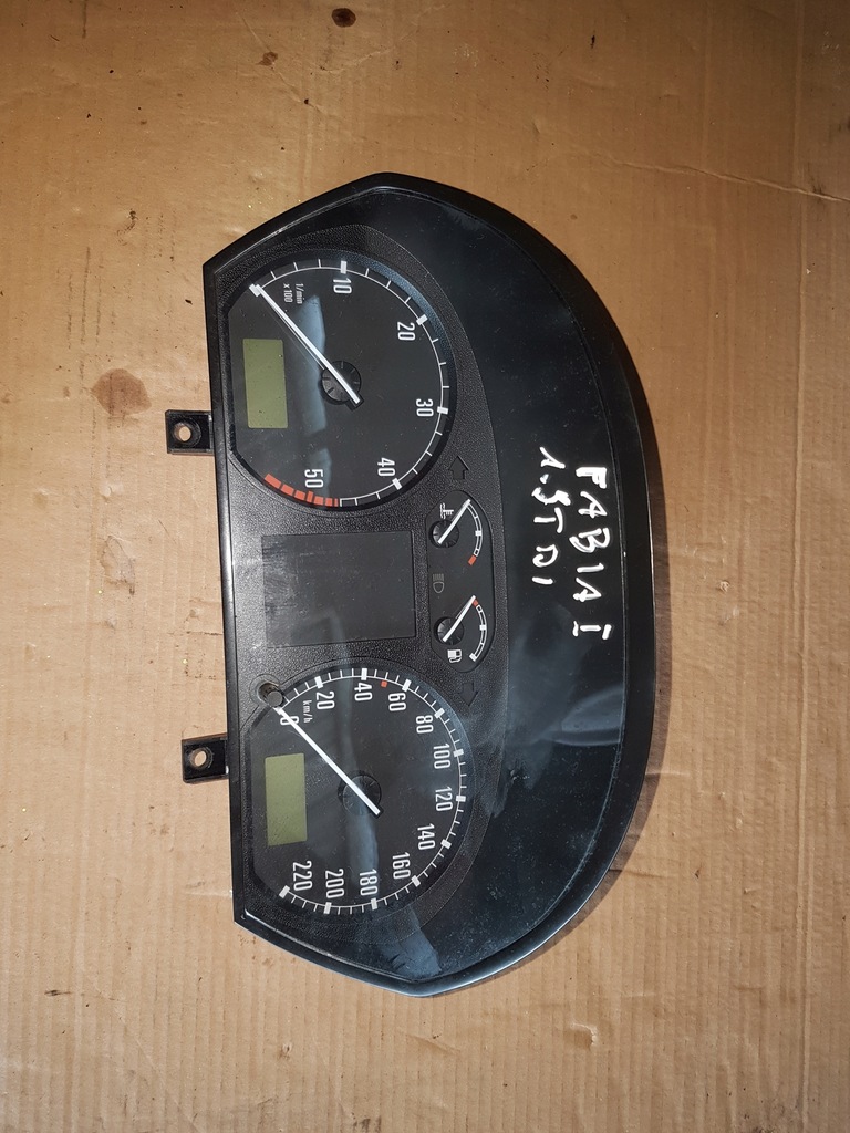 фото №1, Лічильник skoda fabia i 1.9 tdi